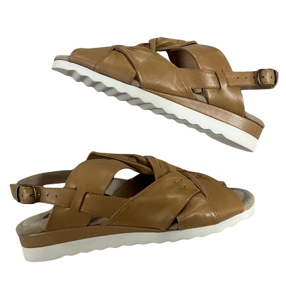 Canal Grande Holland Tan Leather Sandal, New in Box - Picture 3 of 9